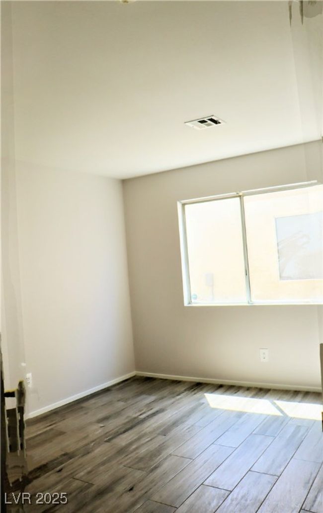 3861 Bach Way, House other with 3 bedrooms, 2 bathrooms and null parking in North Las Vegas NV | Image 11