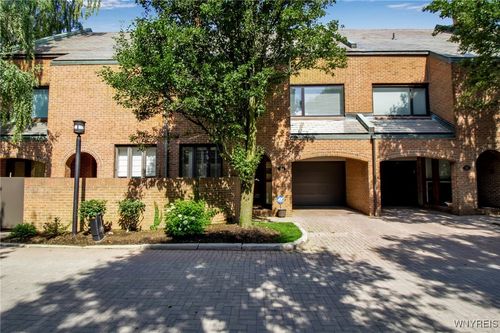 140 Rivermist Dr, Buffalo, NY, 14202-4307 | Card Image
