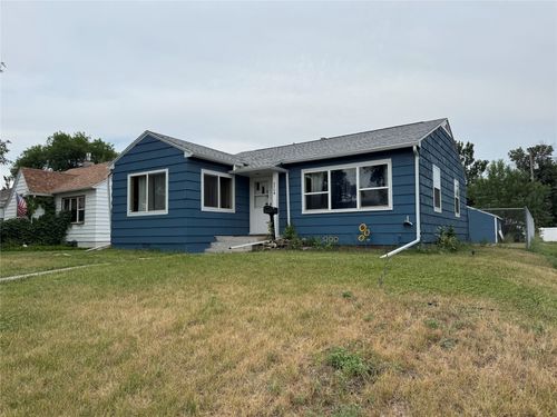 2304 8th Ave N, Great Falls, MT, 59401-1917 | Card Image