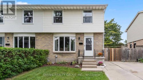83 Scotchmere Cres, London, ON, N6E1Z9 | Card Image