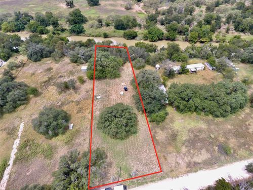 392 County Road 433, Mullin, TX, 76864-2625 | Card Image