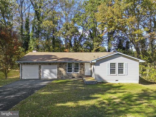 2018 Buoy Dr, STAFFORD, VA, 22554-2411 | Card Image
