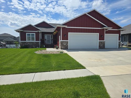 4405 S Sawtooth Trl Trail, Sioux Falls, SD, 57110 | Card Image