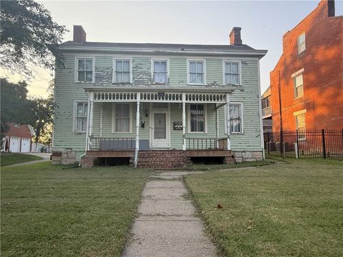 778 Highland Ave, Lexington, MO, 64067-1236 | Card Image