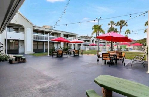 215-5245 W Irlo Bronson Memorial Hwy, Kissimmee, FL, 34746-5347 | Card Image