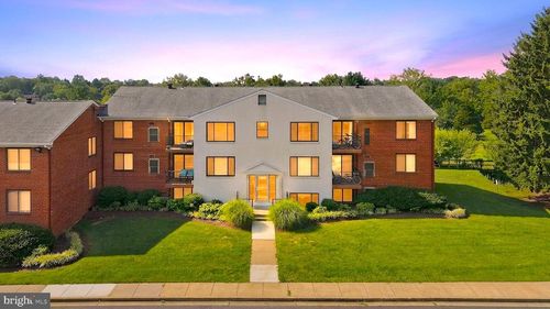 6-125 Clubhouse Dr Sw, LEESBURG, VA, 20175-4224 | Card Image