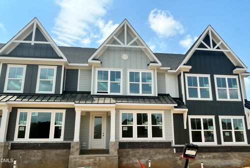 3133 White Rail Dr, Fuquay Varina, NC, 27526-3696 | Card Image