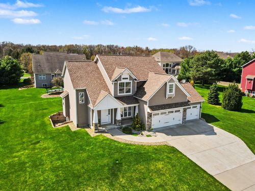7774 Drake Rdg, Kalamazoo, MI, 49009-8966 | Card Image