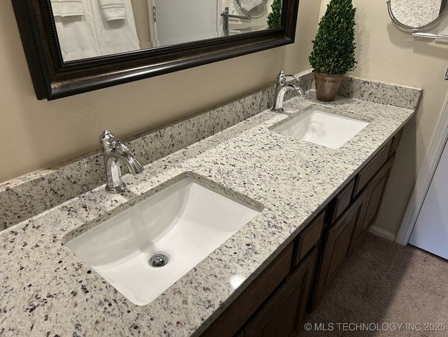 3 - 2806 E 84 Th St, Condo with 3 bedrooms, 3 bathrooms and null parking in Tulsa OK | Image 34