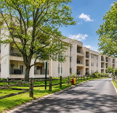 323-4110 Rahn Rd, Eagan, MN, 55122-2188 | Card Image