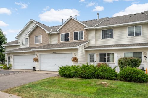 98-2485 Yellowstone Dr, Hastings, MN, 55033-3756 | Card Image