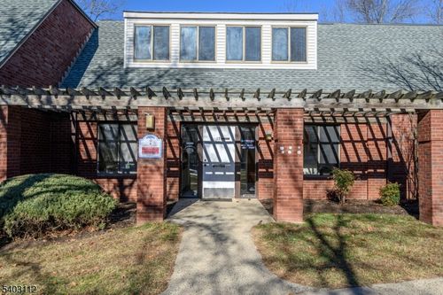 178 Tamarack Cir, Skillman, NJ, 08558-2021 | Card Image