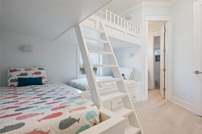 852 Lazy Ln, House other with 4 bedrooms, 3 bathrooms and 1 parking in Crystal Beach TX | Image 28