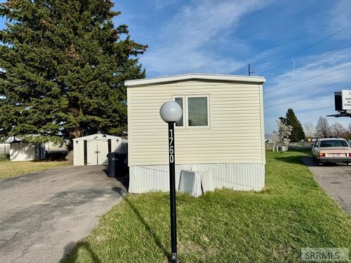 1760 Whispering Pines Dr, Idaho Falls, ID, 83401-1738 | Card Image