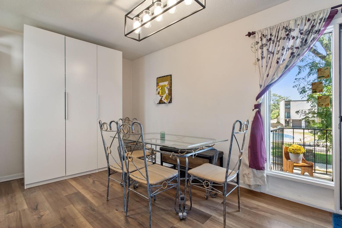 Mcknight Rd, Saint Paul, MN 55119
