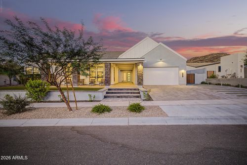 9407 S 13th Way, Phoenix, AZ, 85042-7994 | Card Image