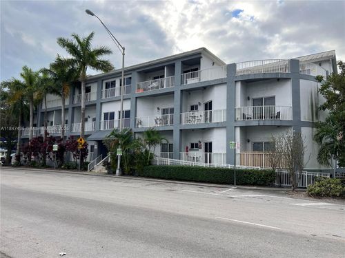 apt-114-2734 Bird Ave, Miami, FL, 33133-4669 | Card Image