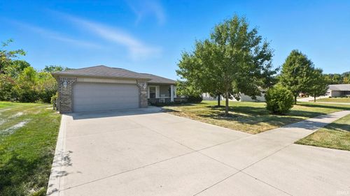 1008 W 2nd Ave, Garrett, IN, 46738-9660 | Card Image