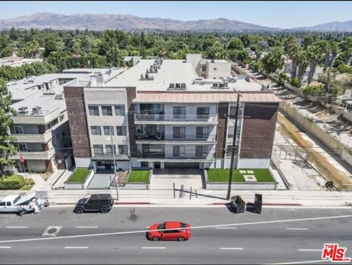 205-19029 Nordhoff St, Northridge, CA, 91324 | Card Image