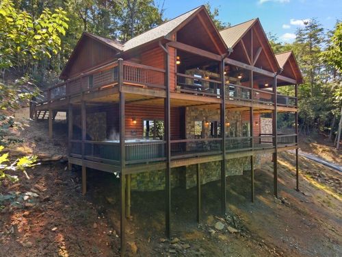 175 Stuart Dr, Mineral Bluff, GA, 30559 | Card Image