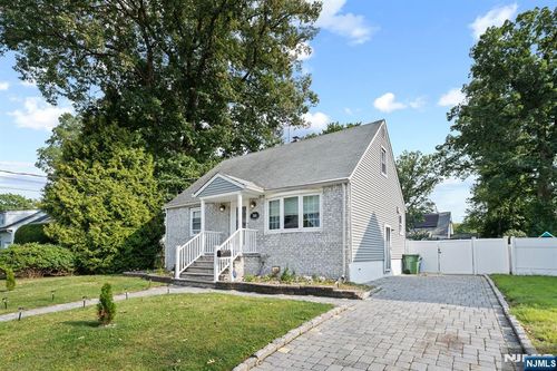 310 Stockton Ave, Roselle, NJ, 07203-2141 | Card Image