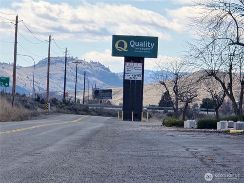 11 Appleway, Okanogan, WA, 98840 | Card Image