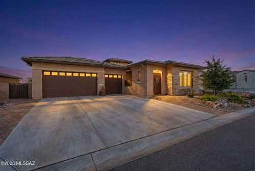 2443 E Copper Valley Way, Green Valley, AZ, 85614-0047 | Card Image