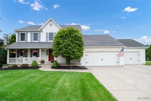 9332 Sitka Spruce Ct, Clarence Ctr, NY, 14032-9132 | Card Image