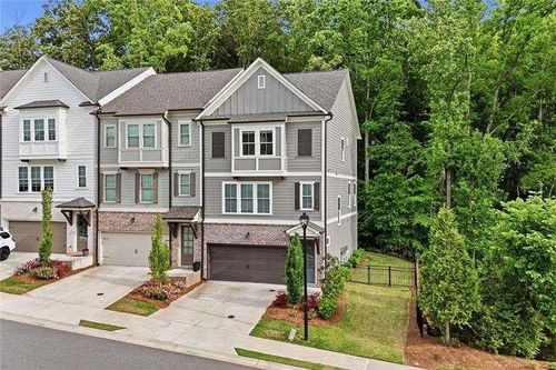 228 Retreat Ln, Canton, GA, 30114-3207 | Card Image