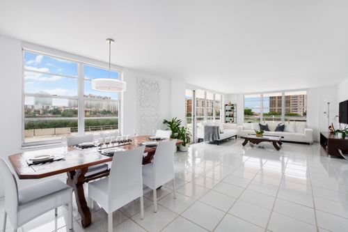 414-230 174th St, Sunny Isles Beach, FL, 33160-3332 | Card Image