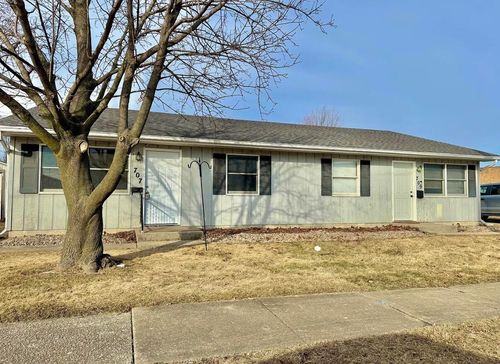 707-707 Thomas St, Crown Point, IN, 46307-3440 | Card Image