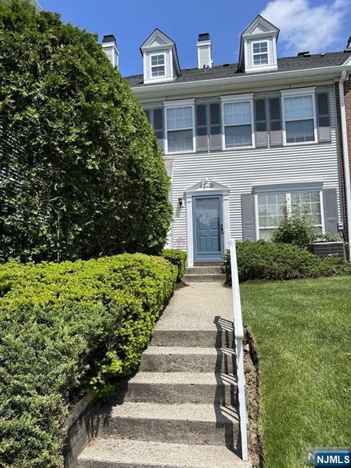 1097 Coventry Way, Mahwah, NJ, 07430-1366 | Card Image