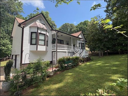 226 Waconda Ave, Canton, GA, 30114-8430 | Card Image