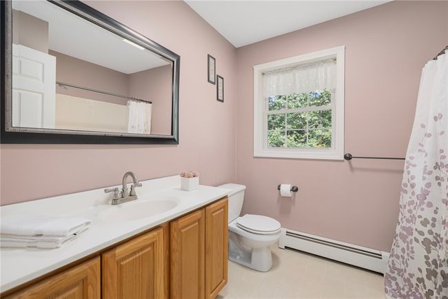 58 Snake Meadow Rd, House other with 3 bedrooms, 3 bathrooms and 22 parking in Killingly CT | Image 32