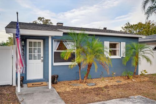 2301 14th Ave N, St Petersburg, FL, 33713-5833 | Card Image