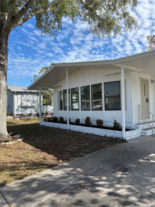 9863 Scepter Ave, BROOKSVILLE, FL, 34613-4946 | Card Image