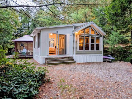 14 Overlook Rd, Holderness, NH, 03245 | Card Image