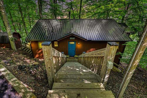 512 Natchez Ln, Sugar Grove, OH, 43155 | Card Image