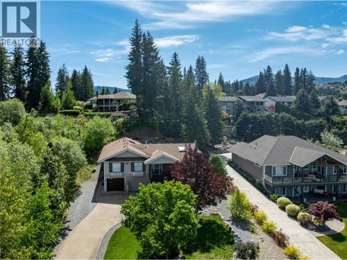 2620 Grand View Pl, Blind Bay, BC, V0E1H2 | Card Image