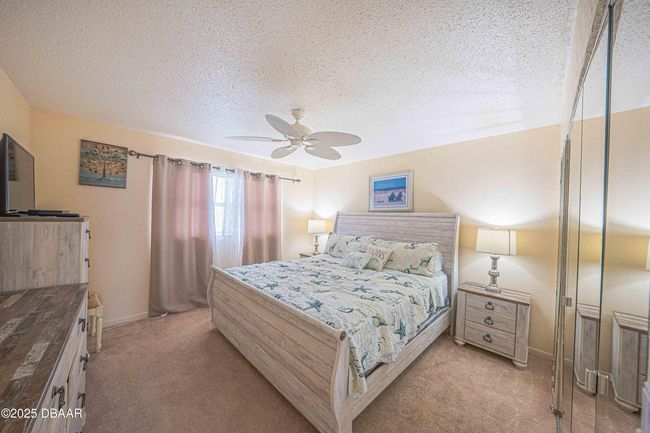 Primary Bedroom | Image 11