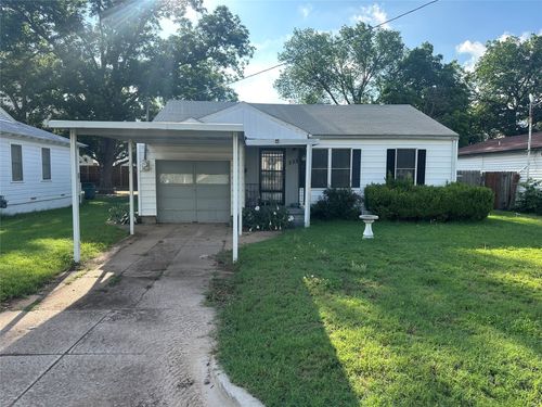 233 Sunset Ln, Fort Worth, TX, 76114-4326 | Card Image