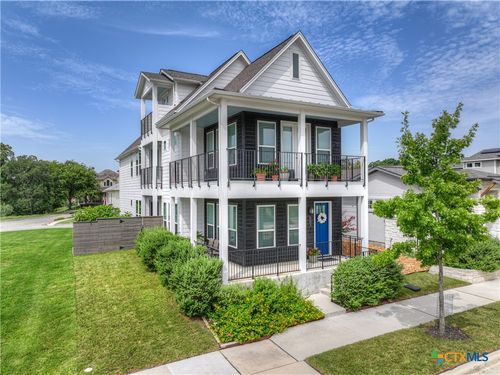 605 Creekside Cmn, New Braunfels, TX, 78130-0498 | Card Image