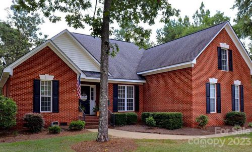 100 Choctaw Cir, Elgin, SC, 29045-9626 | Card Image