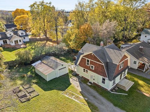 19 White Pl, Burlington, VT, 05401-6100 | Card Image