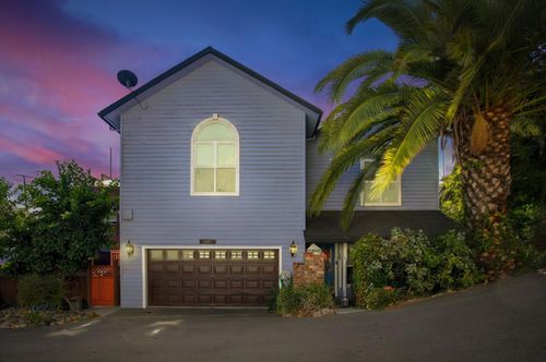 14071 River Rd, Walnut Grove, CA, 95690-9704 | Card Image