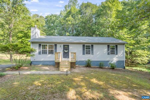 16 E Point Rd, PALMYRA, VA, 22963-2049 | Card Image