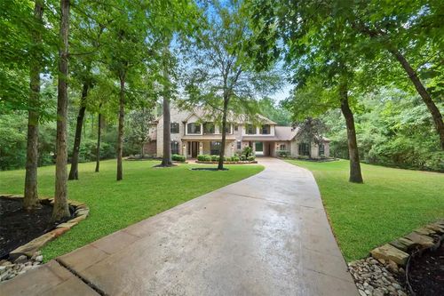 10332 Hunter Creek Lane, Conroe, TX, 77304 | Card Image