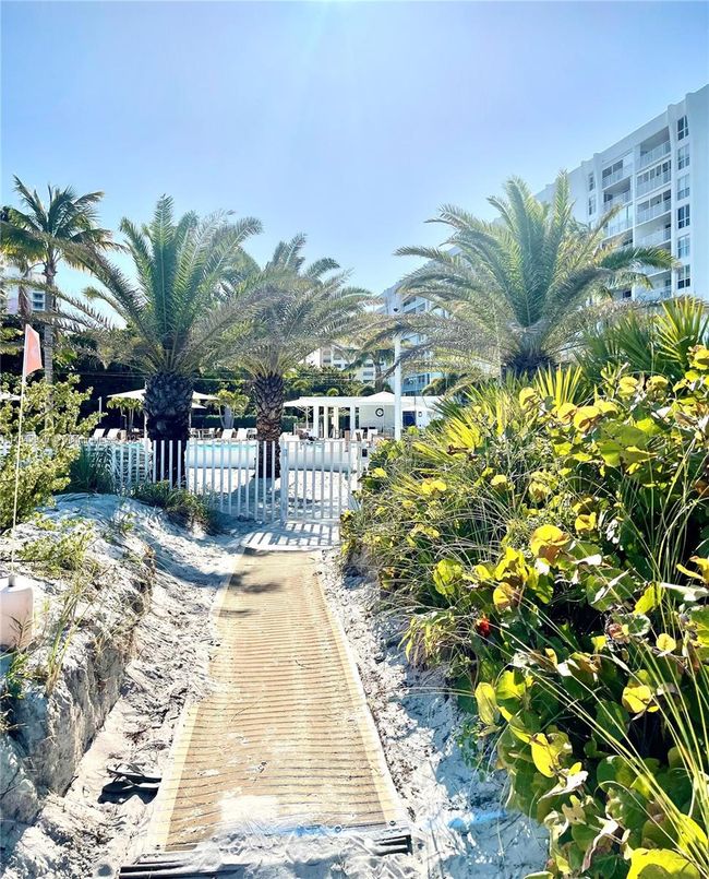 APT-3K - 607 Ocean Dr, Condo with 2 bedrooms, 2 bathrooms and null parking in Key Biscayne FL | Image 10