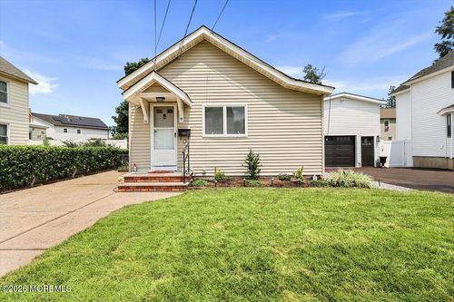 19 Manchester Avenue, Keyport, NJ, 07735 | Card Image