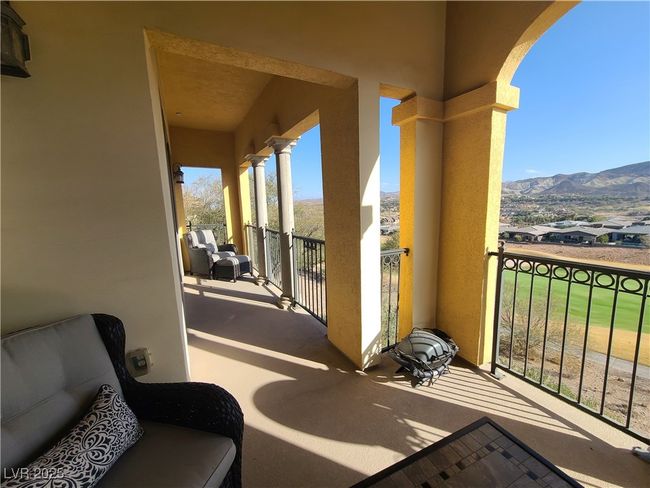 UNIT-201 - 21 Via Visione, Condo with 3 bedrooms, 3 bathrooms and null parking in Henderson NV | Image 21